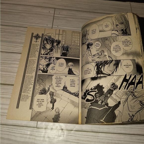 Vampire Knight Vol. 1 Matsuri Hino Shojo Beat Manga Book Graphic Novel Viz Media - Picture 3 of 9